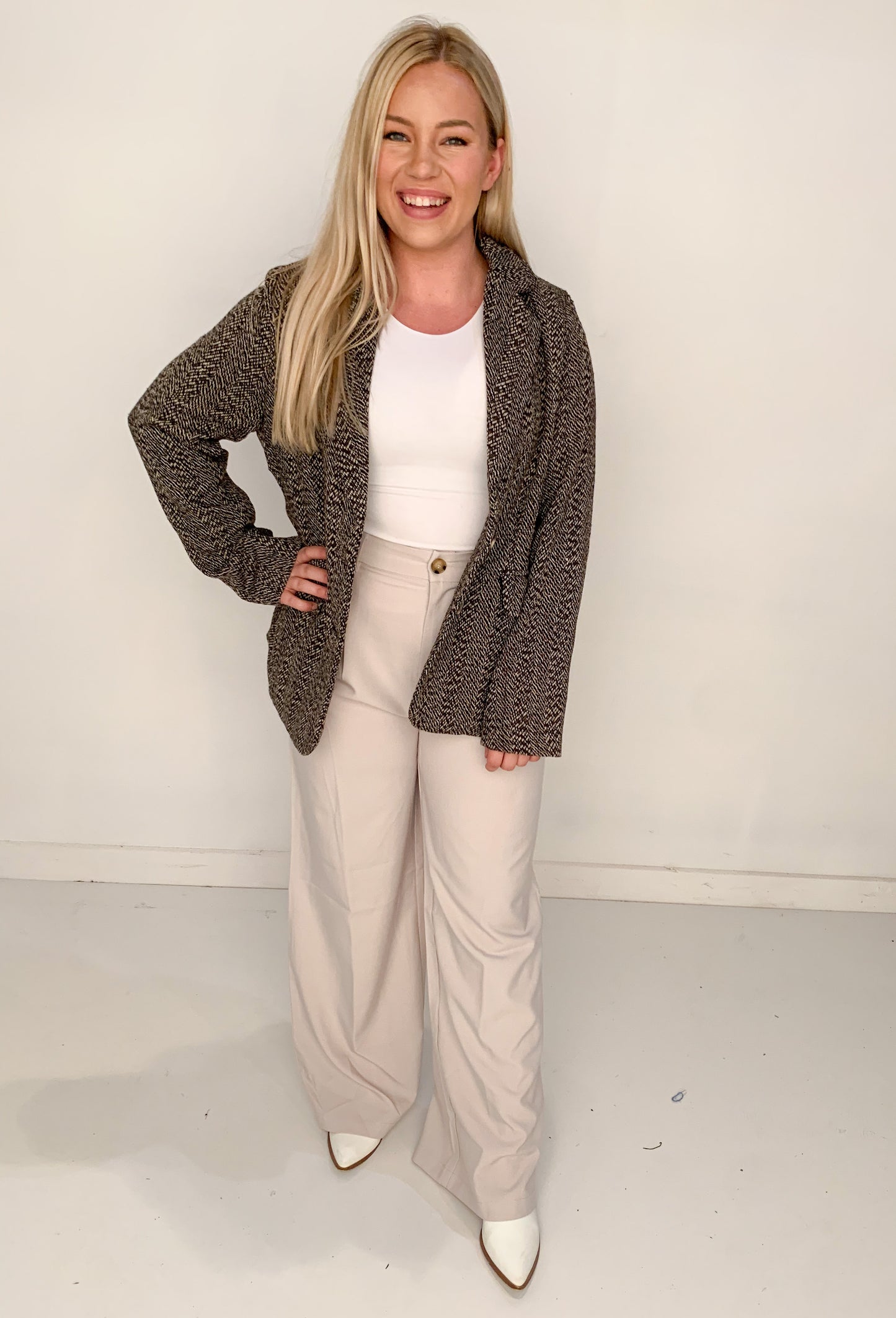 Hilda Modern Style Herringbone Blazer, Mocha Multi