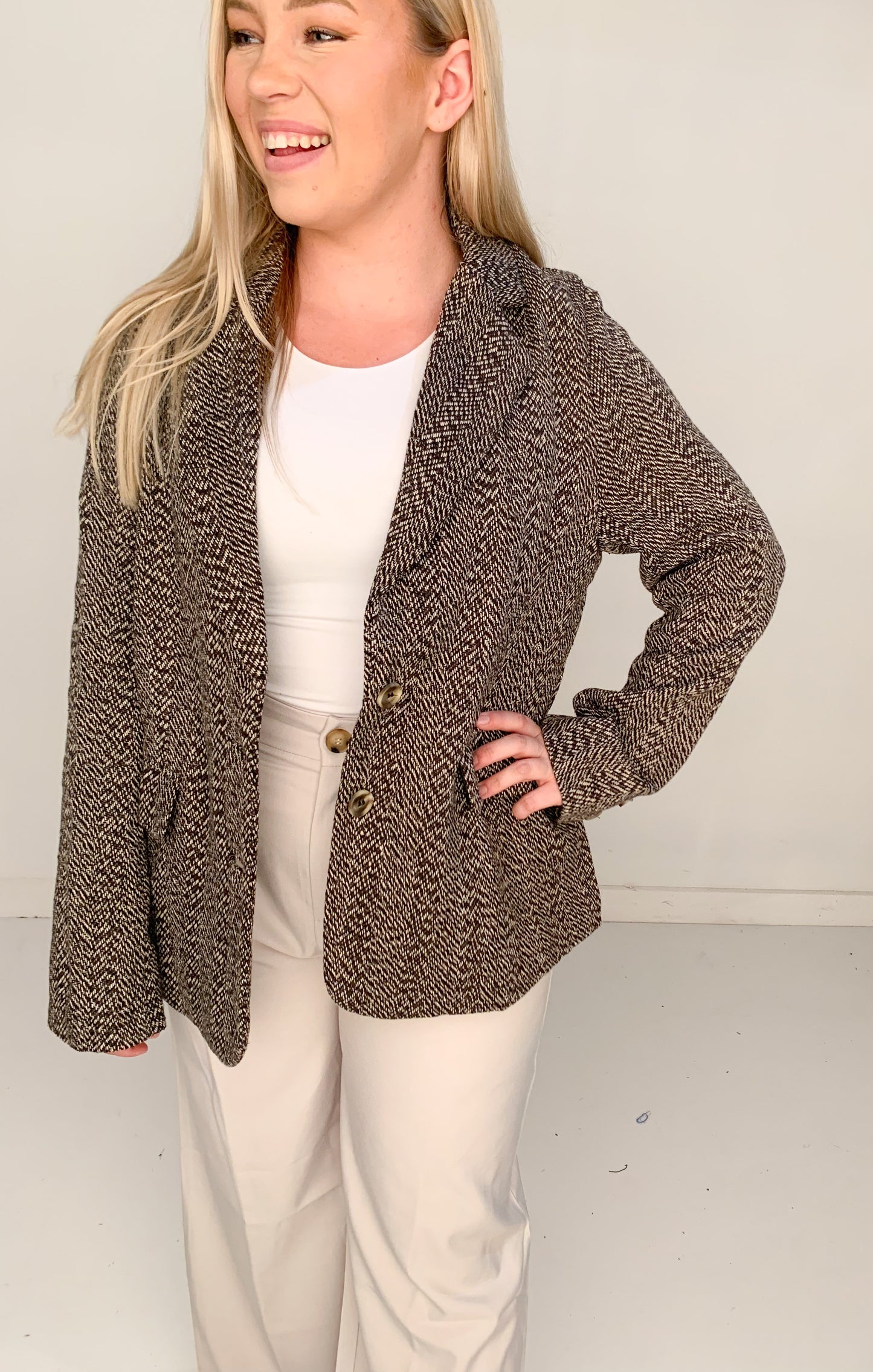 Hilda Modern Style Herringbone Blazer, Mocha Multi