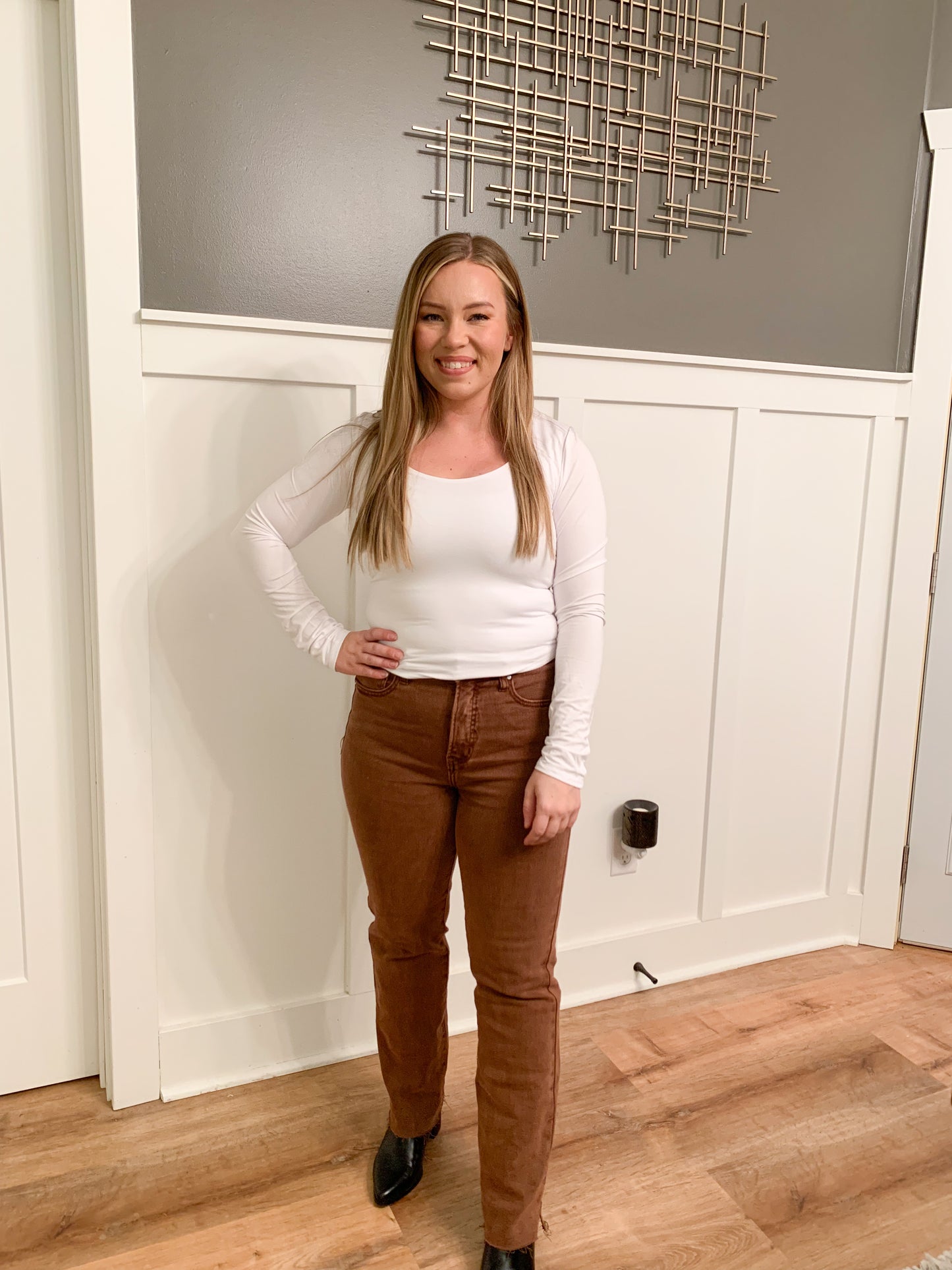 Leigha Scoop Neck Basic Long Sleeve, Off White