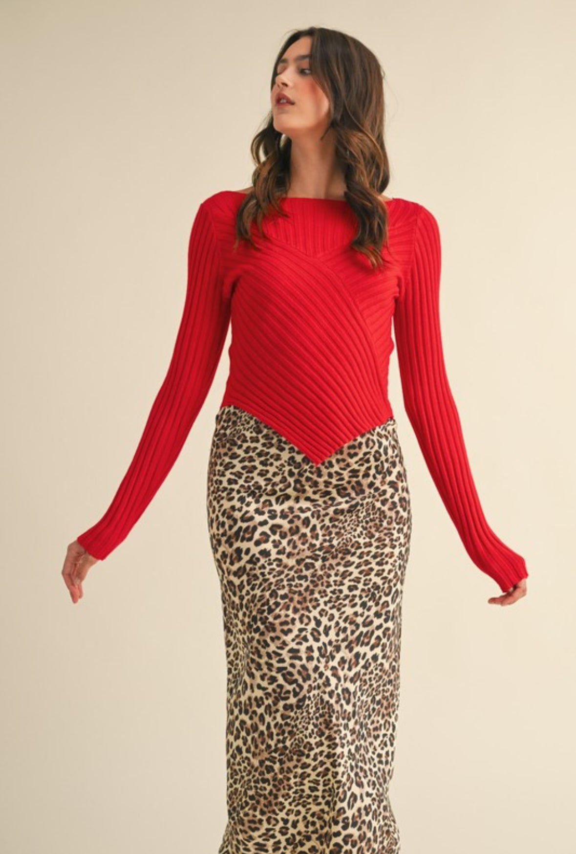 Gracie Pointed Hem Ribbed Sweater, Red