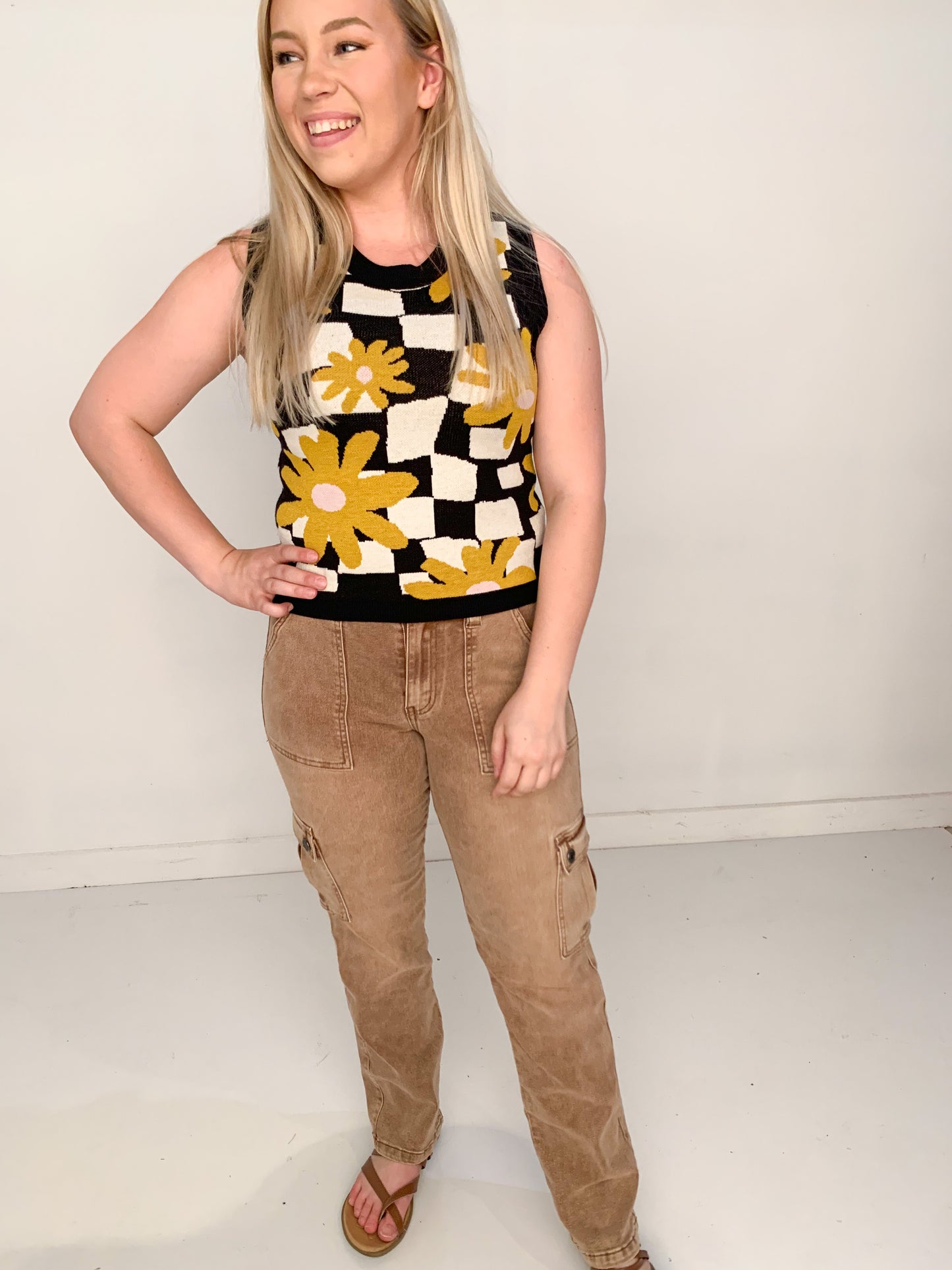Modern Groove Checkered Flower Sweater Tank Top, Black