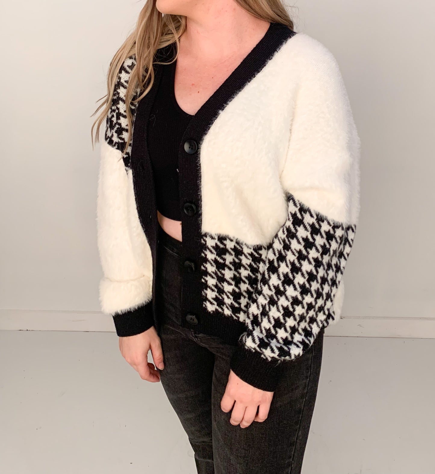 Rae Color Block Houndstooth Button Up Cardigan, Black/White