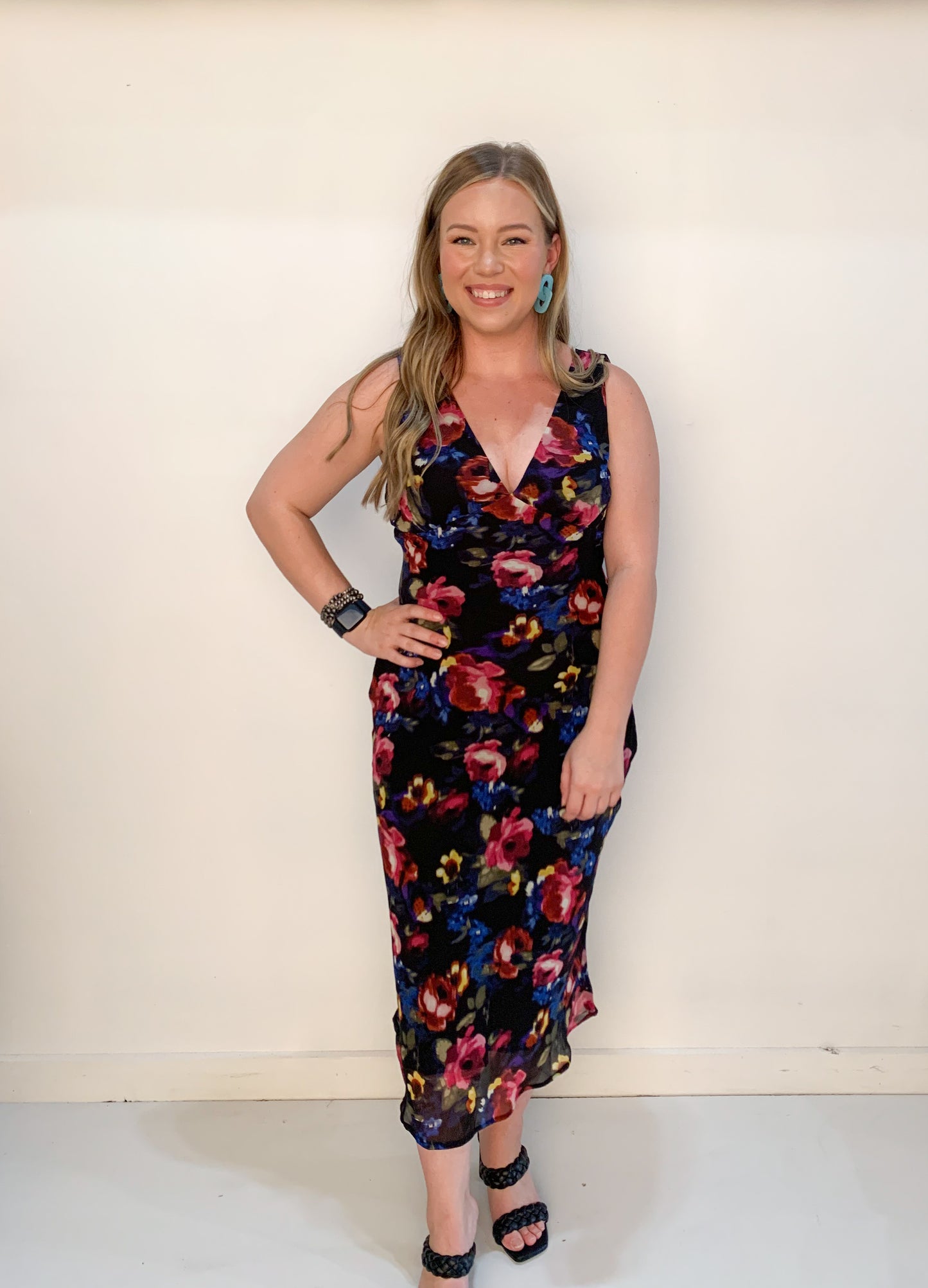 Brittany V-Neck Floral Slip Dress, Black Multi