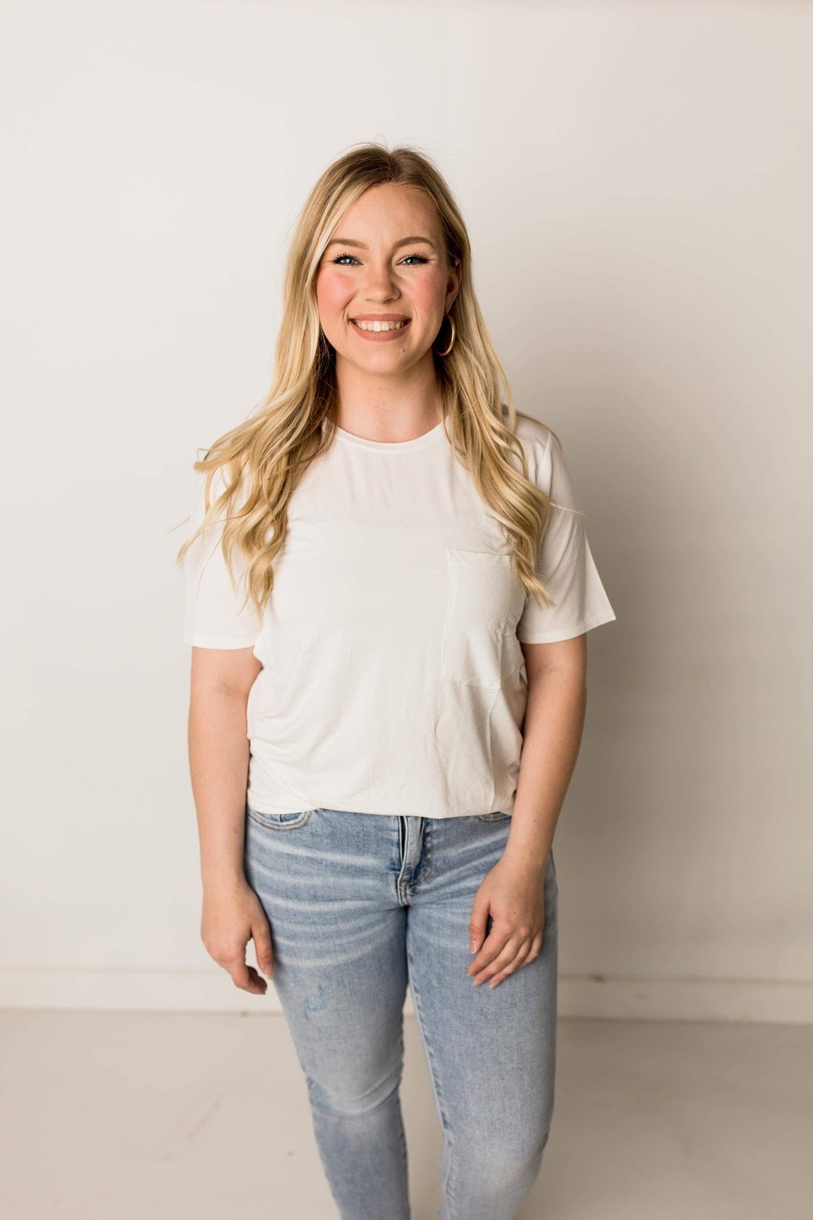 Daily White Pocket Tee