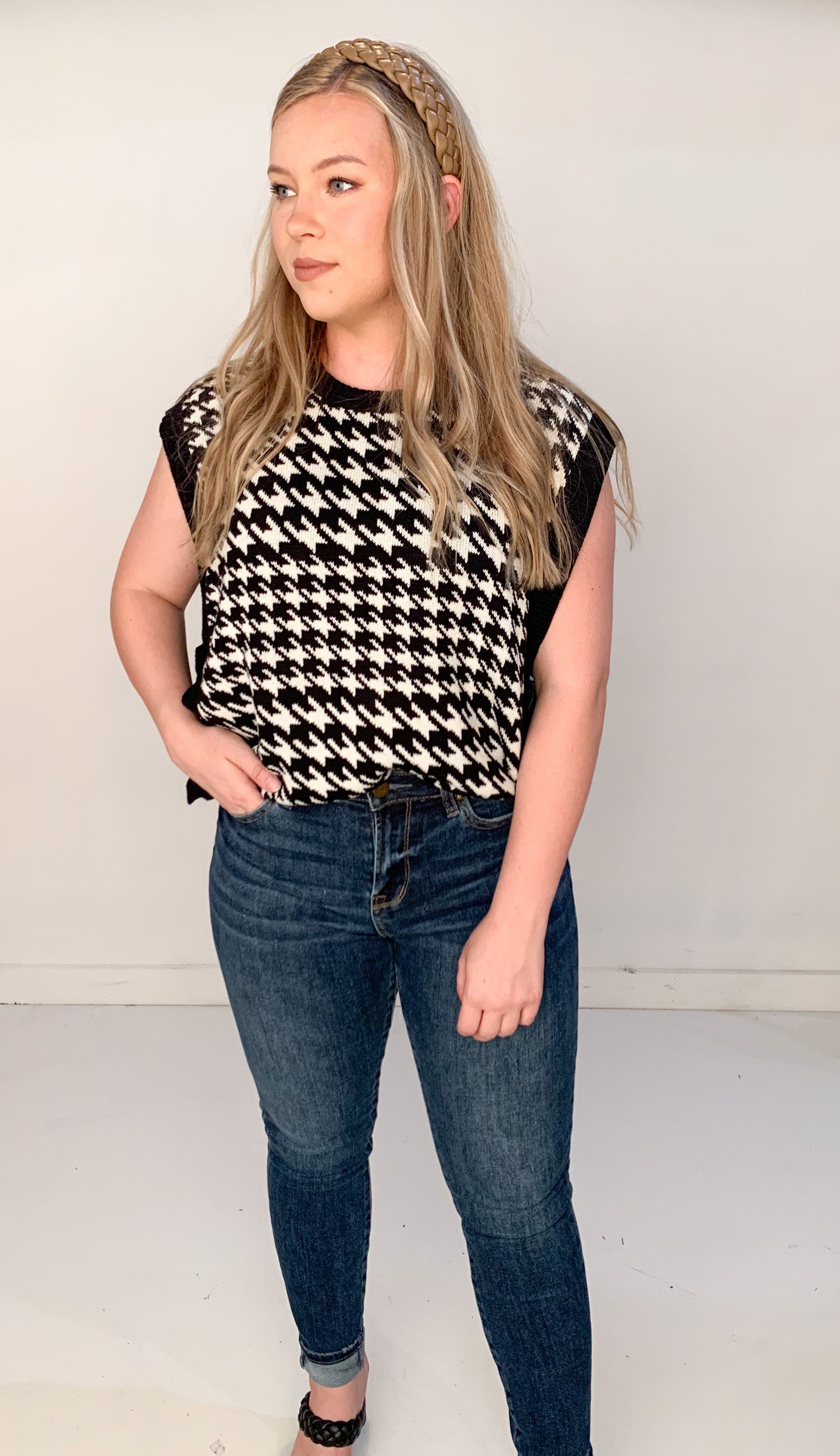 Workin' Girl Houndstooth Sweater Vest, Black