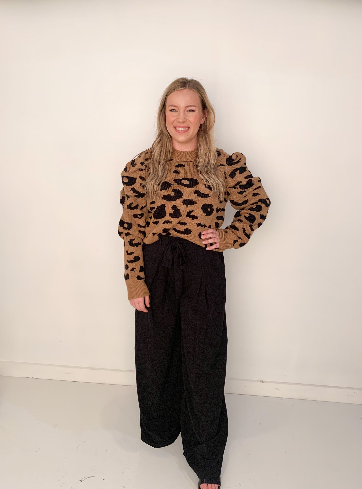 Renda Leopard Puff Sleeve Sweater, Brown