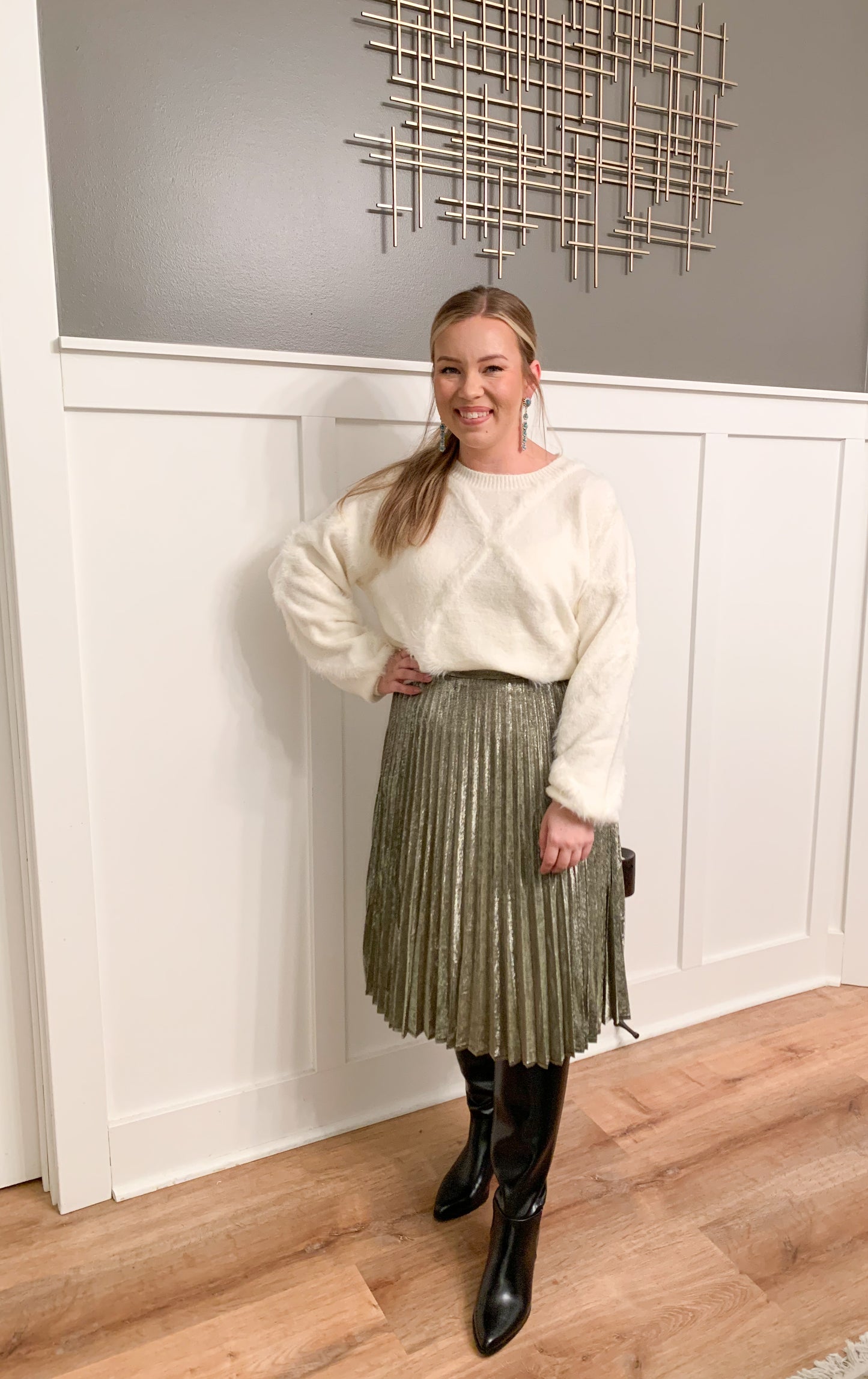 Laynee Pleated Metallic Skirt, Gold