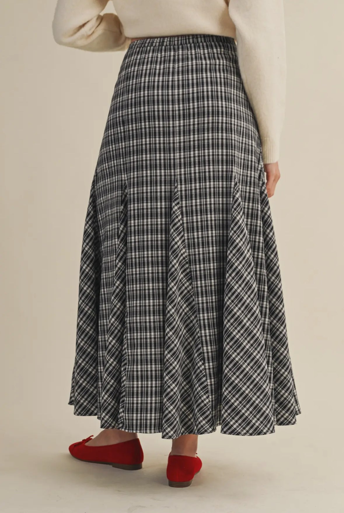 Jinger Plaid Godet Maxi Skirt, Black