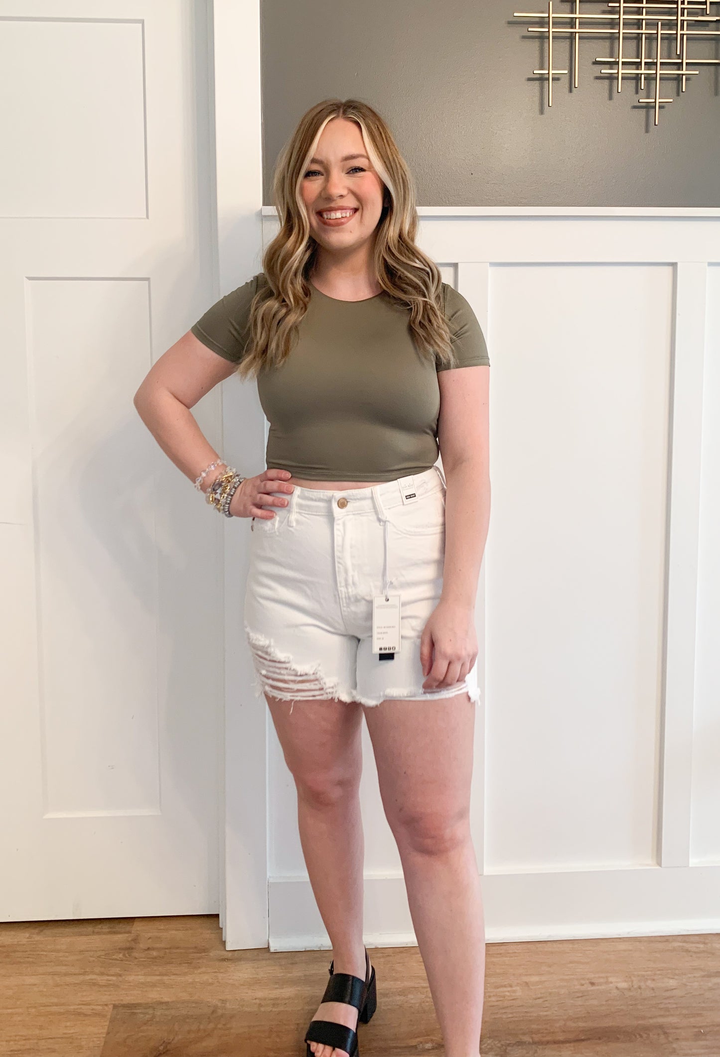 Summer Dreamin' Rigid Magic Judy Blue Shorts, White