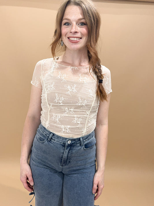 Randi Lace Cinched Fitted Short Sleeve Top, Ecru